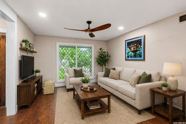 9231 BINGHAM DR, San Antonio, TX 78230