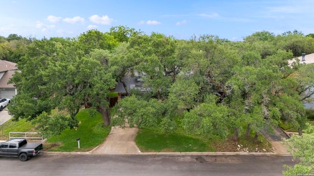 9231 BINGHAM DR, San Antonio, TX 78230