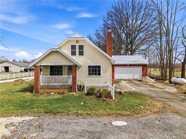8305 Columbiana Canfield Road, Canfield, OH 44406