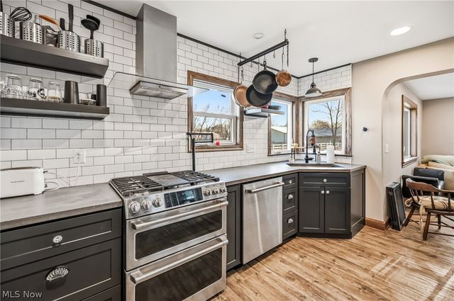 8305 Columbiana Canfield Road, Canfield, OH 44406