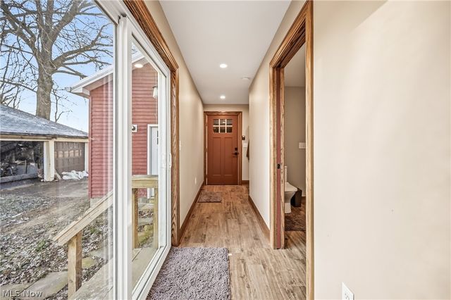 8305 Columbiana Canfield Road, Canfield, OH 44406