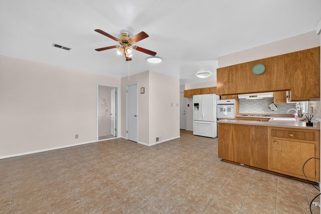9400 Shoshone Road NE, Albuquerque, NM 87111