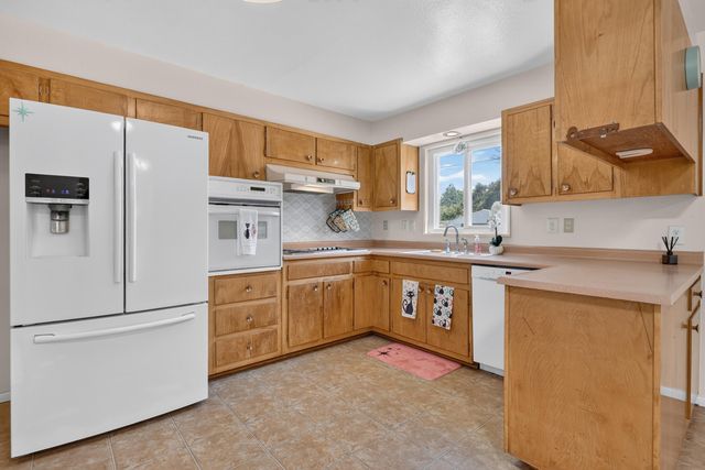 9400 Shoshone Road NE, Albuquerque, NM 87111