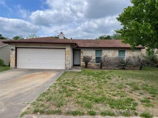 509 Riverwood DR, Cedar Park, TX 78613