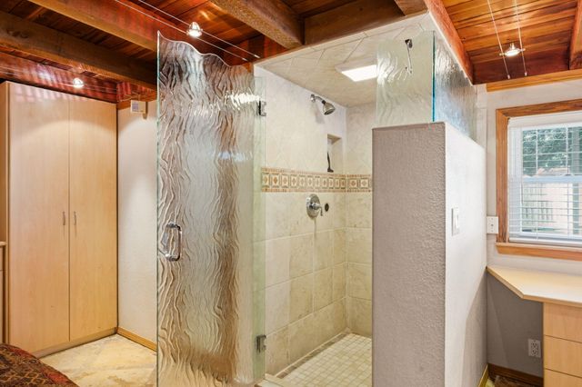 10020 Loretta Drive NW, Albuquerque, NM 87114