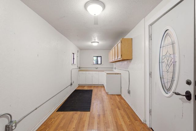 10020 Loretta Drive NW, Albuquerque, NM 87114