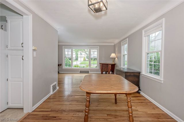 5164 Spencer Road, Lyndhurst, OH 44124