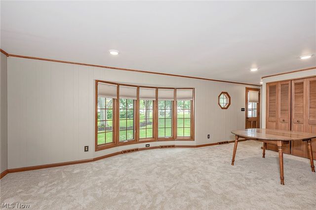 5164 Spencer Road, Lyndhurst, OH 44124