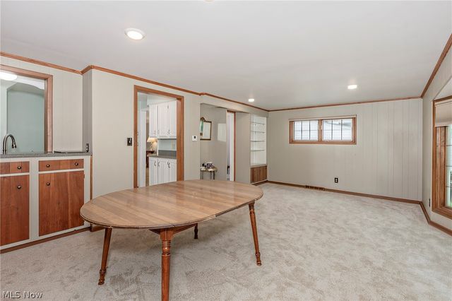 5164 Spencer Road, Lyndhurst, OH 44124