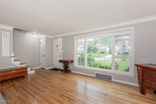 5164 Spencer Road, Lyndhurst, OH 44124