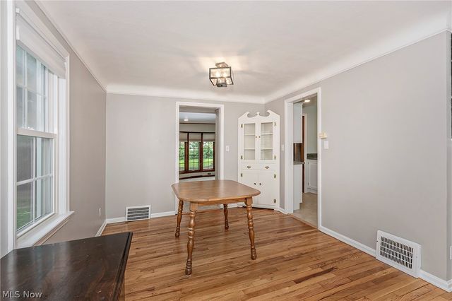 5164 Spencer Road, Lyndhurst, OH 44124