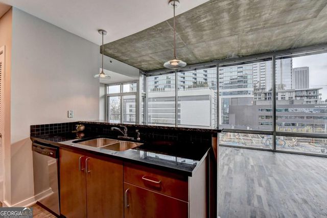 923 Peachtree Street NE 738, Atlanta, GA 30309