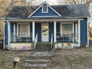 1504 east Avenue, High Point, NC 27260