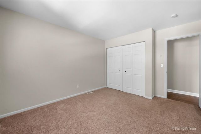 6122 Pleasant View Road, Cary, IL 60013