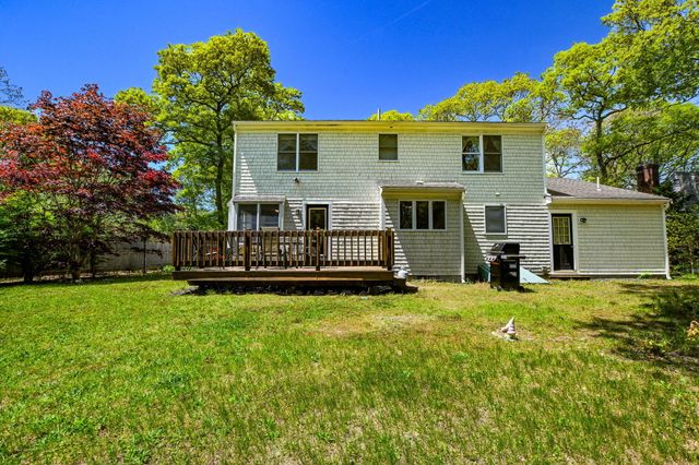 20 Old Kenyon Road, East Falmouth, MA 02536