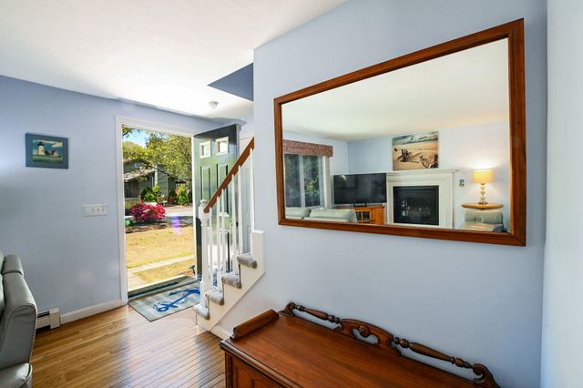 20 Old Kenyon Road, East Falmouth, MA 02536