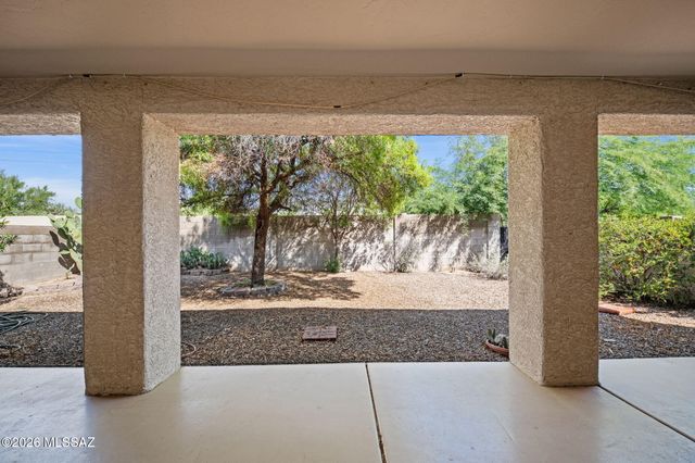 1236 W Crystal Palace Place, Tucson, AZ 85737