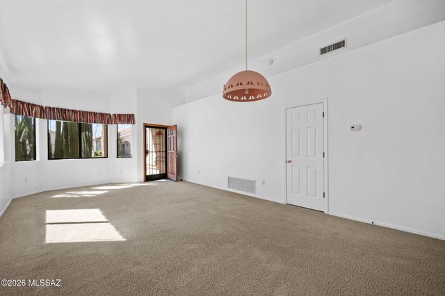 1236 W Crystal Palace Place, Tucson, AZ 85737
