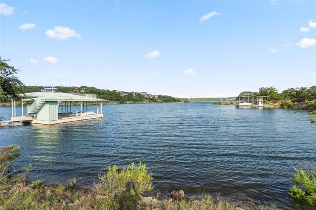 301 Angel Song CV, Spicewood, TX 78669