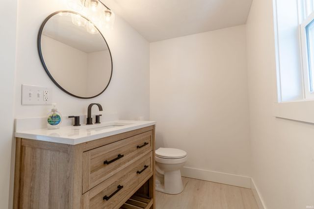 1526 11th Street, Bedford, IN 47421