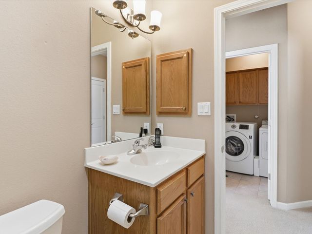 470 Zuni River Circle SW, Los Lunas, NM 87031