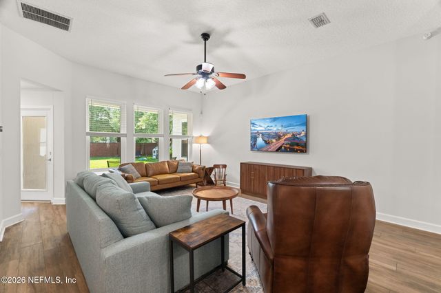 1681 FENTON Avenue, St. Johns, FL 32259