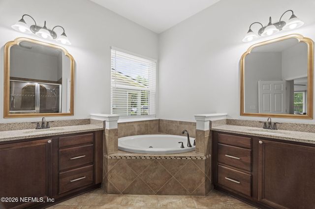 1681 FENTON Avenue, St. Johns, FL 32259