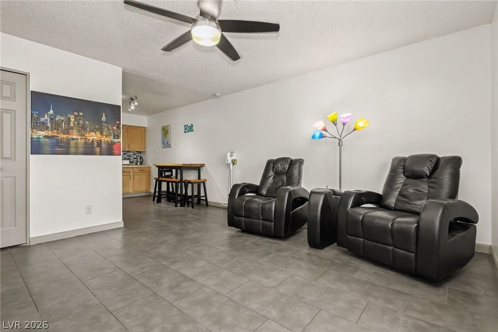 2121 Petersham Court B, Las Vegas, NV 89108 — photo 5