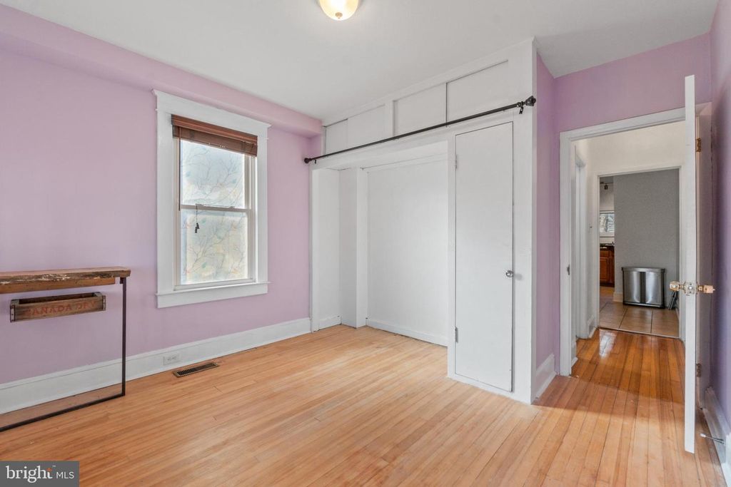 Image 11 of property listing at 3116 WOODHOME AVE, Baltimore, MD 21234