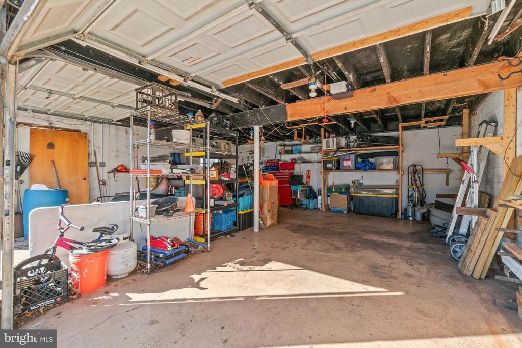 Image 35 of property listing at 3116 WOODHOME AVE, Baltimore, MD 21234