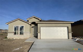 111 Giacomo Drive, Victoria, TX 77901