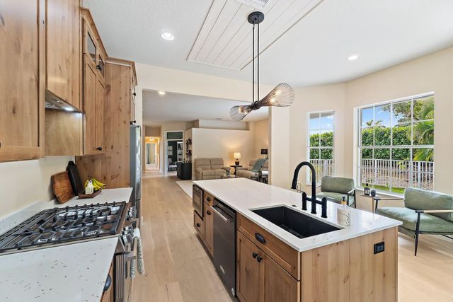 600 Masters Way, Palm Beach Gardens, FL 33418