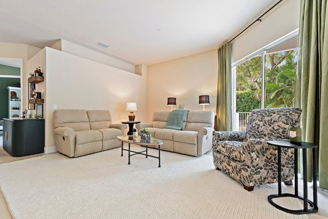 600 Masters Way, Palm Beach Gardens, FL 33418