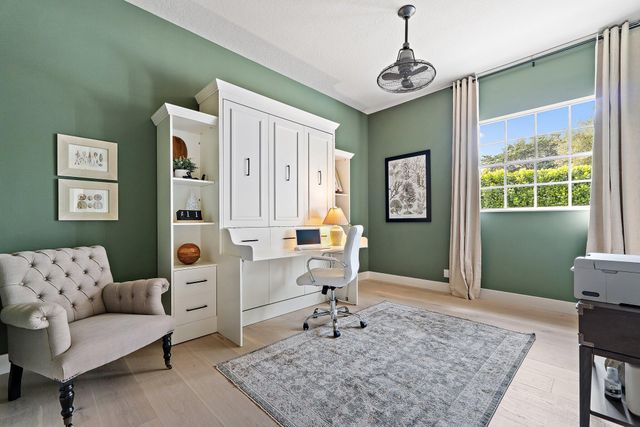 600 Masters Way, Palm Beach Gardens, FL 33418