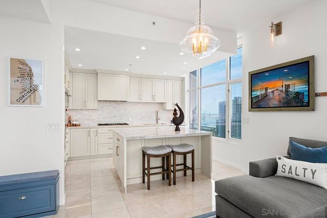 550 Front Street 2802, San Diego, CA 92101