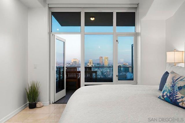 550 Front Street 2802, San Diego, CA 92101