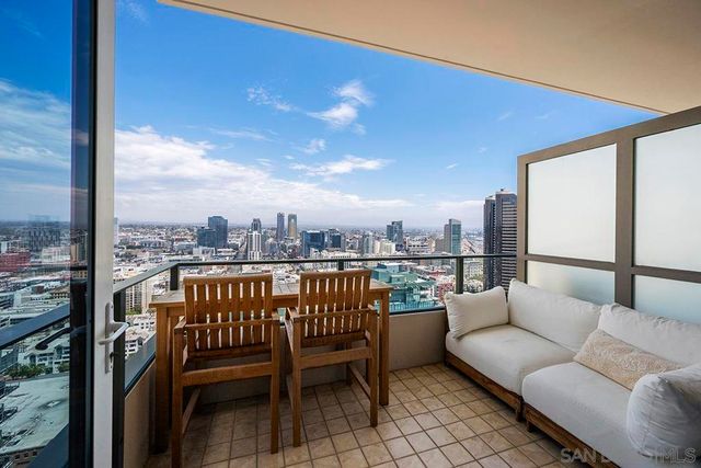 550 Front Street 2802, San Diego, CA 92101