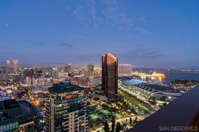 550 Front Street 2802, San Diego, CA 92101