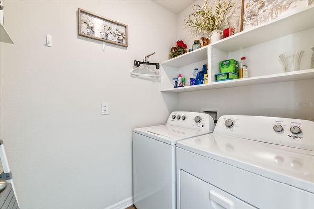 3387 HILLTOP CIRCLE, Bradenton, FL 34211