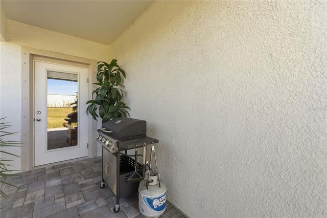 3387 HILLTOP CIRCLE, Bradenton, FL 34211