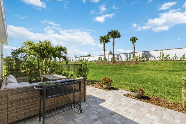 3387 HILLTOP CIRCLE, Bradenton, FL 34211