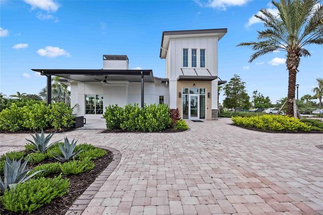 3387 HILLTOP CIRCLE, Bradenton, FL 34211