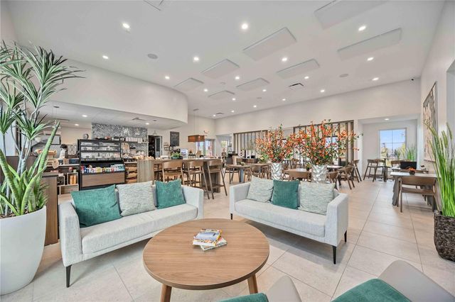 3387 HILLTOP CIRCLE, Bradenton, FL 34211