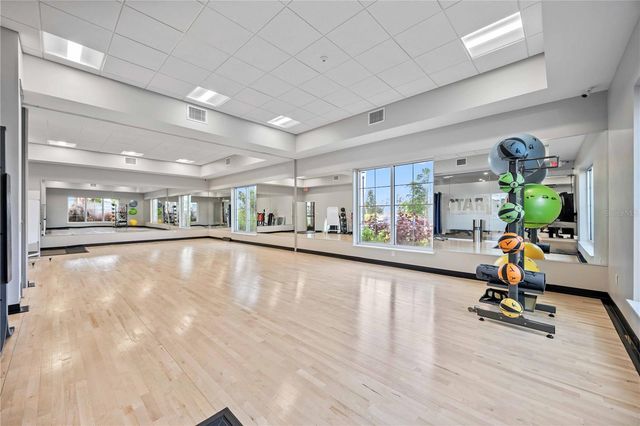 3387 HILLTOP CIRCLE, Bradenton, FL 34211