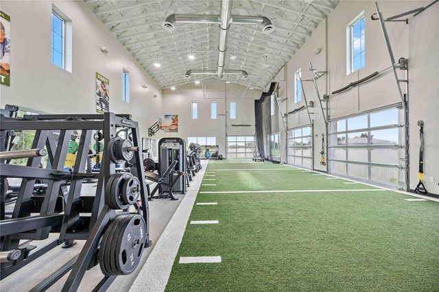 3387 HILLTOP CIRCLE, Bradenton, FL 34211