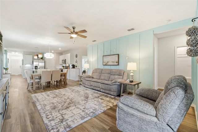 3387 HILLTOP CIRCLE, Bradenton, FL 34211