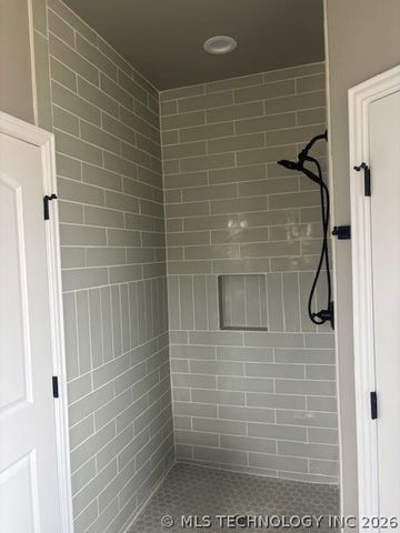 180 Sunset Way, Mead, OK 73449