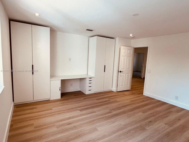 804 Crestview Cir, Weston, FL 33327