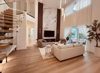 804 Crestview Cir, Weston, FL 33327