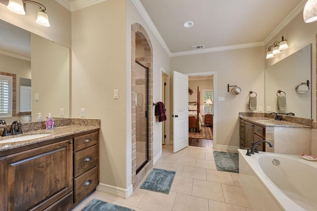 4221 Rocky Creek Trail, College Station, TX 77845